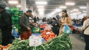 Influencer-Hosted Shopping Parties: Social Selling 2.0