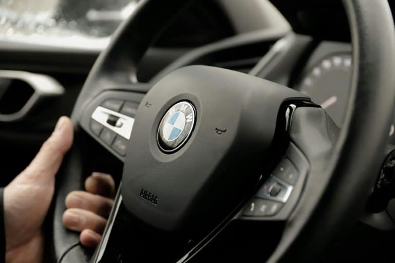 The Role of AI in Modern Car Safety and Comfort