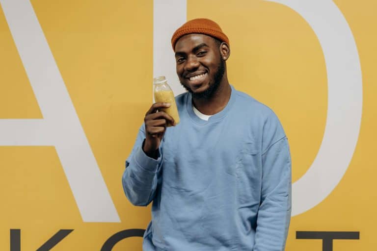 Nutrient-Dense Snacking: Healthy Choices for Busy Lives